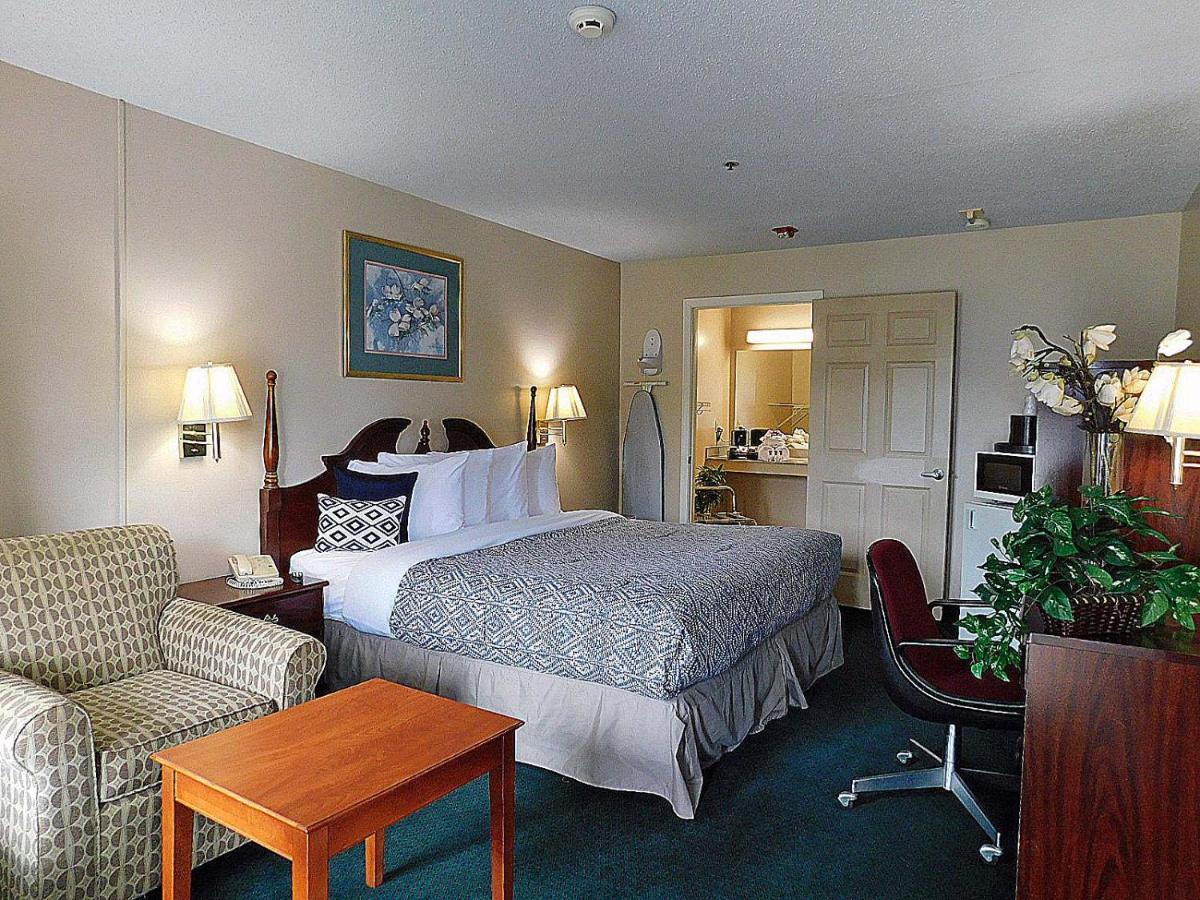 Americas Best Value Inn - Rome Lindale Exterior photo