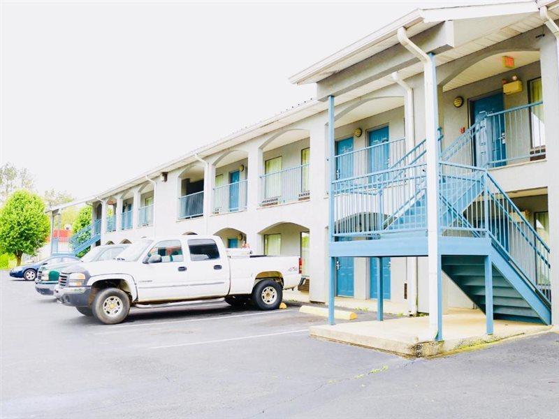 Americas Best Value Inn - Rome Lindale Exterior photo