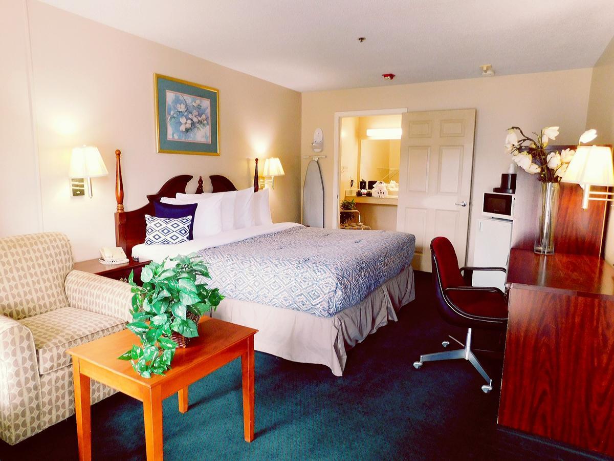Americas Best Value Inn - Rome Lindale Exterior photo